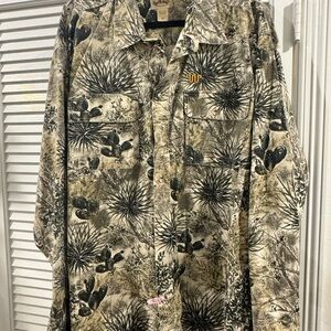 Game Guard Men's sz 2XL Desert Camo Shirt Jacket- like new